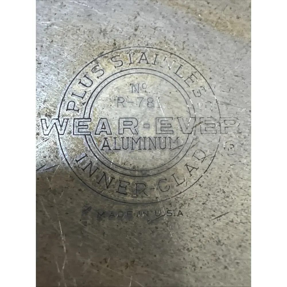 Vintage Wear-Ever 1 QT R-781 Aluminum Sauce Pan & Lid - MCM Atomic